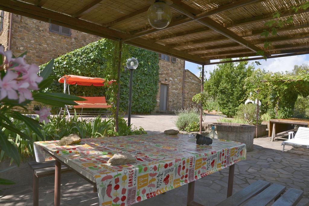 Gasthaus Poggio Ferrone Suvereto Exterior foto