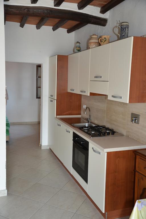 Gasthaus Poggio Ferrone Suvereto Zimmer foto